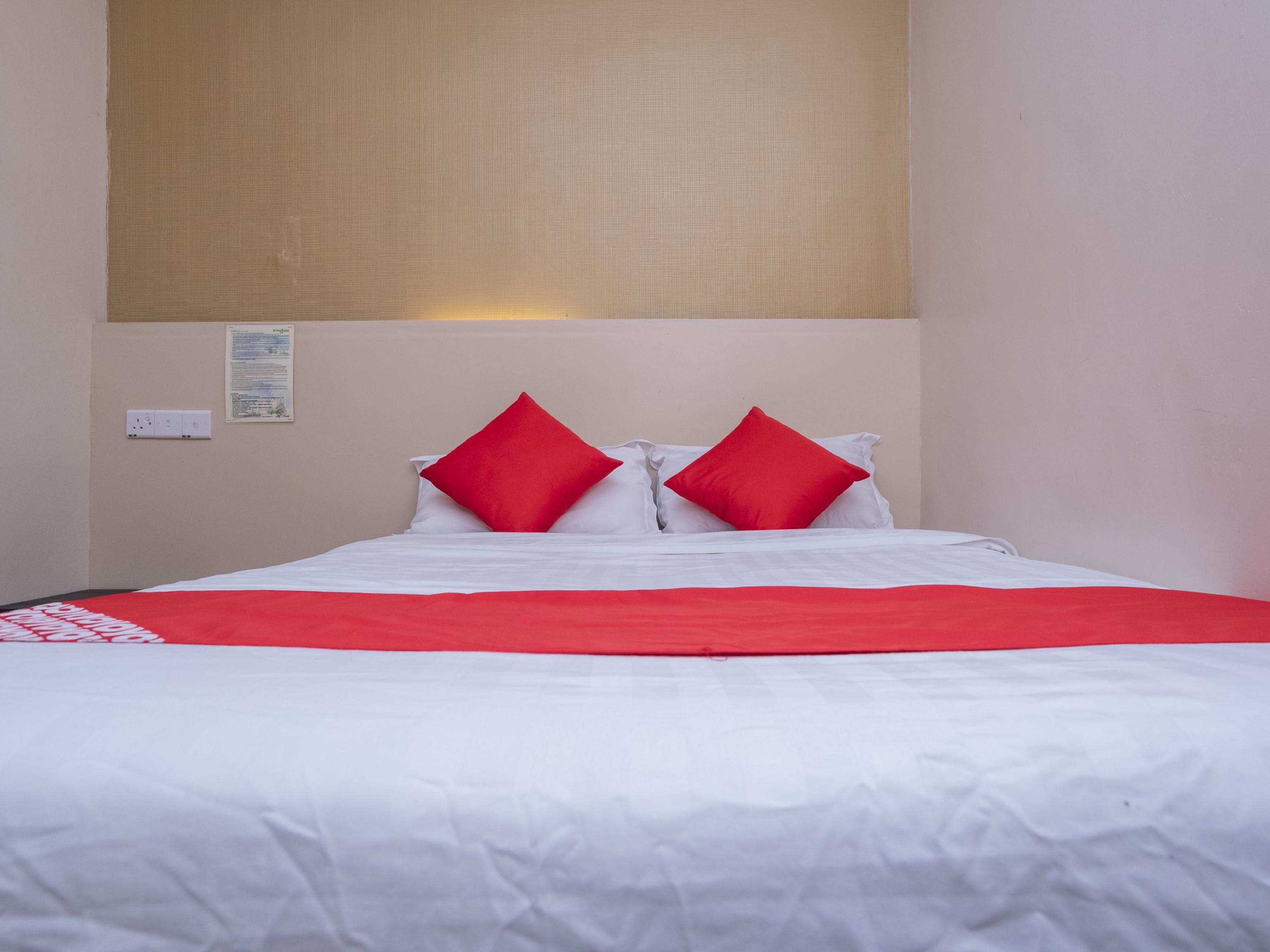 D'Pinetrees Hotel Johor Bahru Exteriör bild