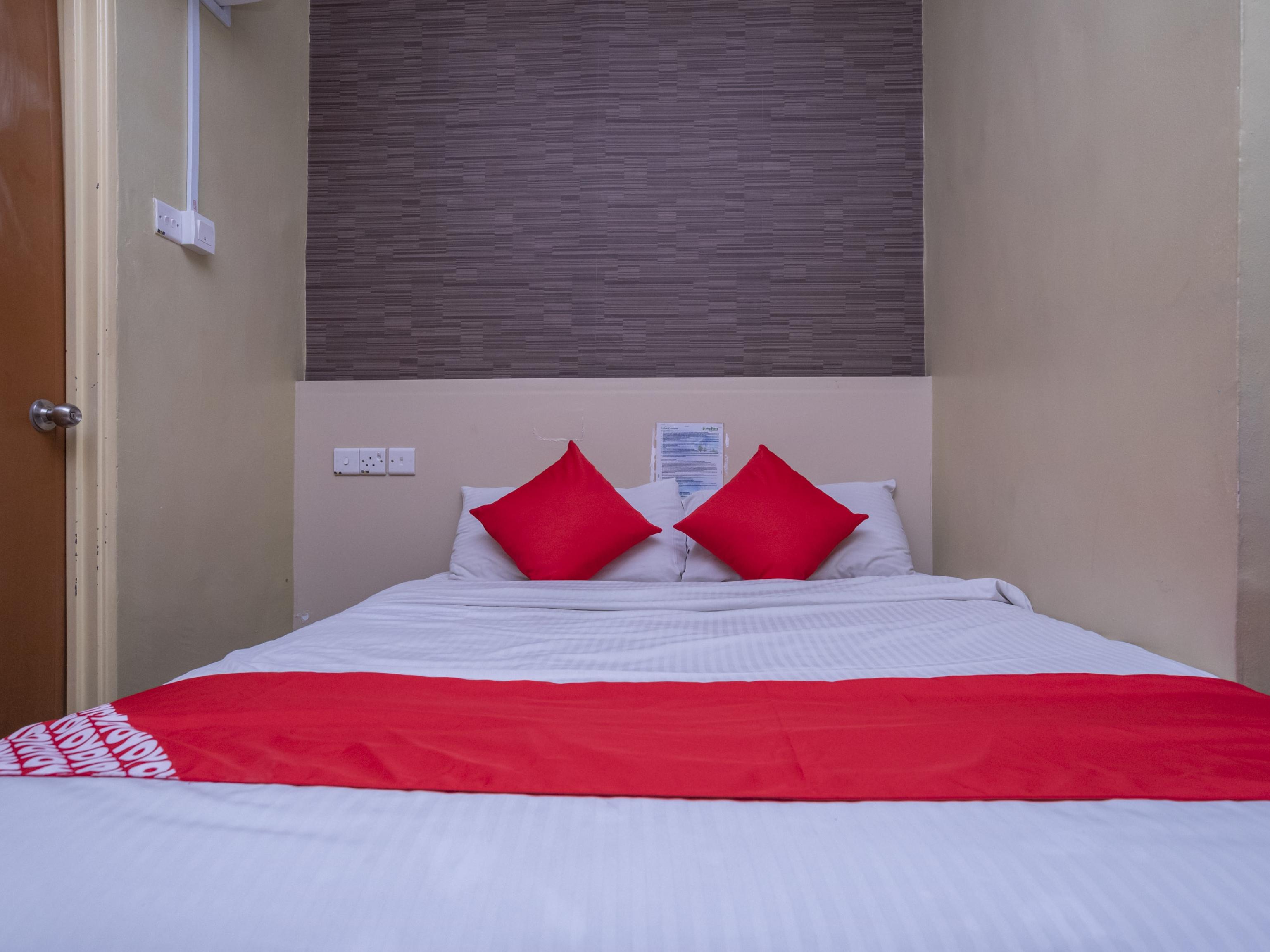 D'Pinetrees Hotel Johor Bahru Exteriör bild
